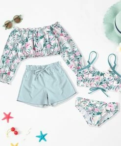 Discount ⌛ Trend Blossoms Light Pink & Dusty Aqua Floral Bow-Accent 👙 Bikini & Rashguard Set - 👧 Girls 🛒