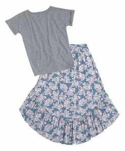 Best Sale ๐ Trend Blossoms Gray Rainbow Knot-Front Top & Dusty Blue Floral Hi-Low ๐ Skirt - ๐ง Girls โ 7 Best Sale ๐ Trend Blossoms Gray Rainbow Knot-Front Top & Dusty Blue Floral Hi-Low ๐ Skirt - ๐ง Girls โ -Trend Blossoms-shop zu104378062 alt 2 tm1648487513