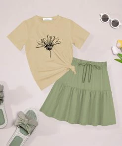 Hot Sale 🥰 Trend Blossoms Cream Floral Knot-Side Tee & Sage Green A-Line 👗 Skirt - 👧 Girls ⭐