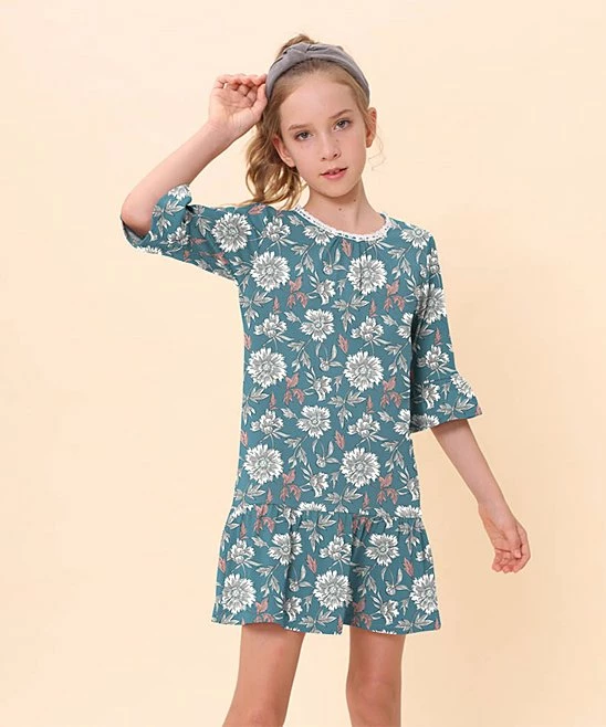 Budget ๐ Trend Blossoms Blue & White Floral Bell-Sleeve Ruffle-Hem Shift ๐ Dress - ๐ง Girls ๐ฅ 3 Budget ๐ Trend Blossoms Blue & White Floral Bell-Sleeve Ruffle-Hem Shift ๐ Dress - ๐ง Girls ๐ฅ