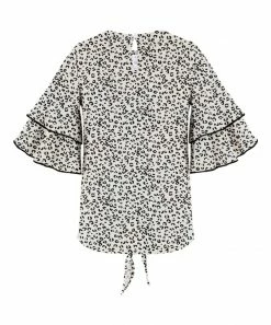 Deals ๐ Trend Blossoms Cream & Black Leopard Ruffle-Sleeve Tie-Front Crewneck Top - ๐ง Girls ๐ 6 Deals ๐ Trend Blossoms Cream & Black Leopard Ruffle-Sleeve Tie-Front Crewneck Top - ๐ง Girls ๐ -Trend Blossoms-shop zu99503911 alt 1 tm1634757660